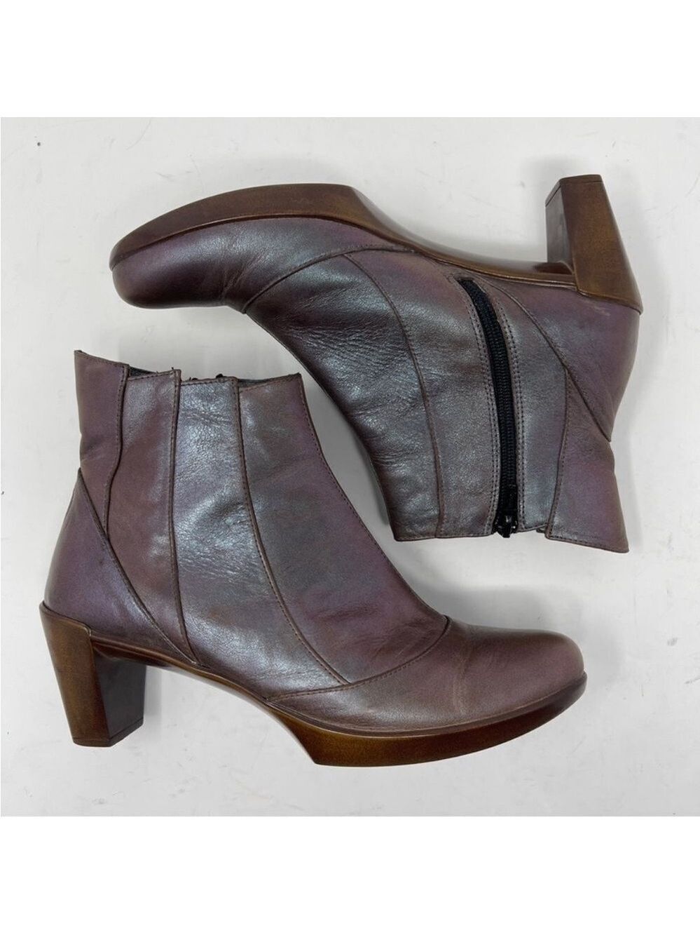 Naot Footwear Gema Porcini Leather Boot Irridescent Ankle Boots, size 37